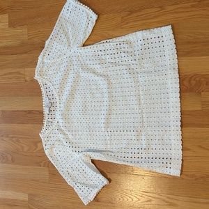 LOFT Eyelet Top Size Small